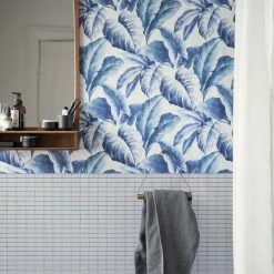 By Wirth Towel Hanger -Louise Smærup shop by wirth haandklaedeholder wirth towel hanger natrual roeget eg laeder 7207887 scaled