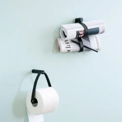 By Wirth Toilet Paper Holder -Louise Smærup shop by wirth toiletpapirholder wirth paper holder natural roeget eg laeder 2422143 scaled