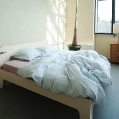 Crisp Sheets Purity Bedding -Louise Smærup shop crisp sheets sengesaet purity sengetoej sky blue 2035998