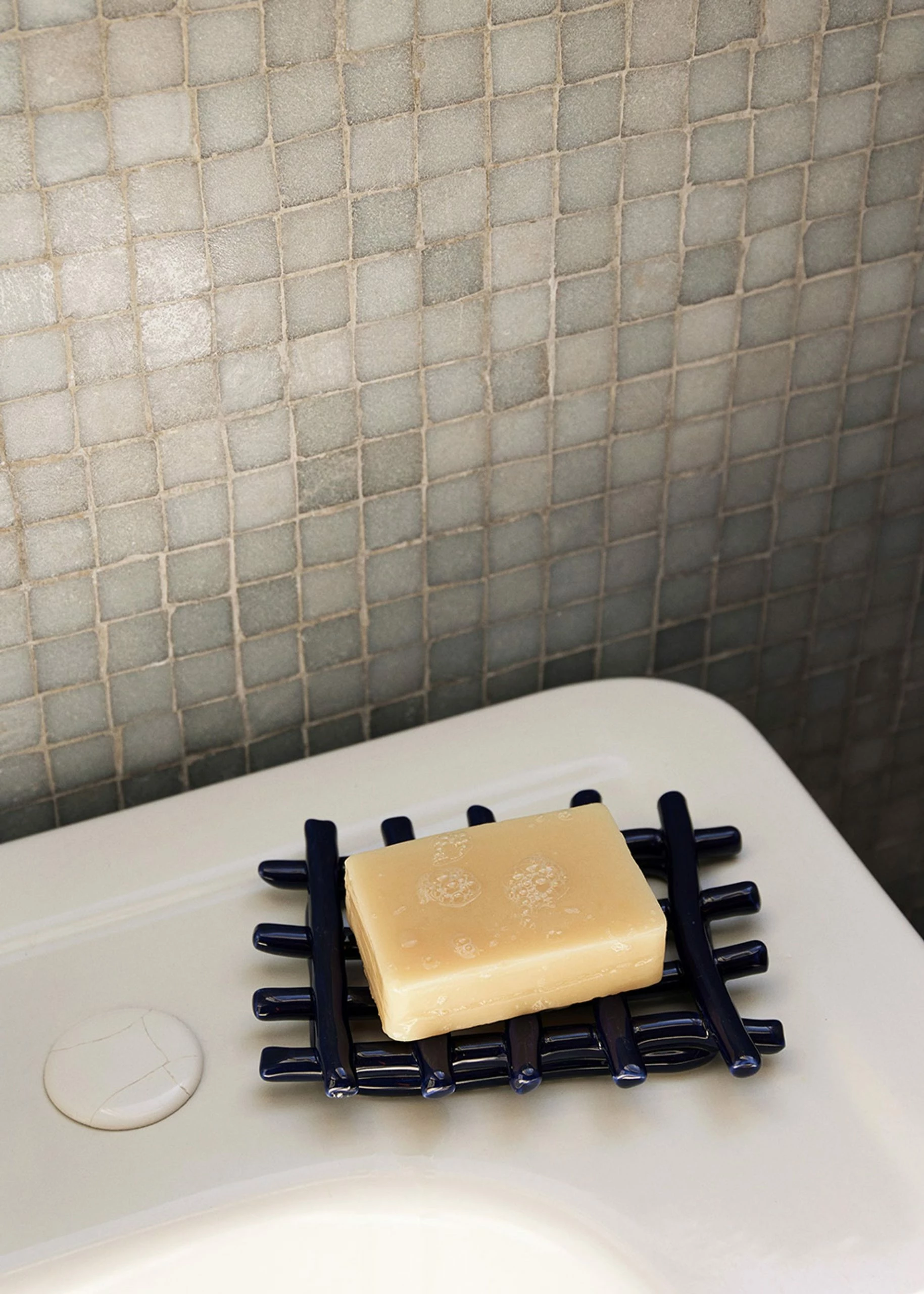 Ferm LIVING Ceramic Soap Tray 2 Ferm LIVING Ceramic Soap Tray - Billede 2