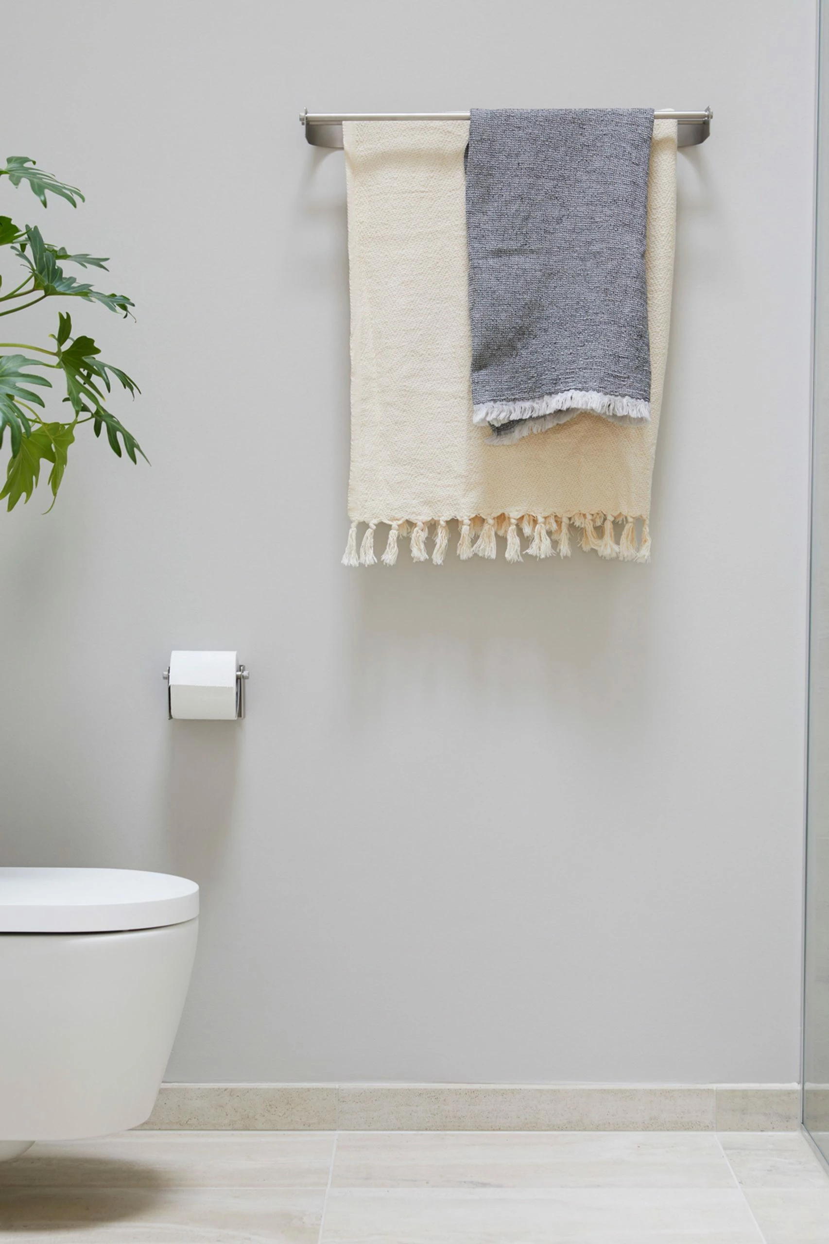 Form & Refine Arc Håndklædeholder 2 Form & Refine Arc Håndklædeholder - Billede 2