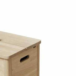 Form & Refine A Line Vasketøjskurv 5 Form & Refine A Line Vasketøjskurv -Louise Smærup shop form refine vasketoejskurv a line vasketoejskurv hvid olieret eg 3364919.png