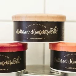 Hattesens Konfektfabrik Lakridskonfekt 6 Hattesens Konfektfabrik Lakridskonfekt -Louise Smærup shop hattesens konfektfabrik konfekt lakridskonfekt brun 187118