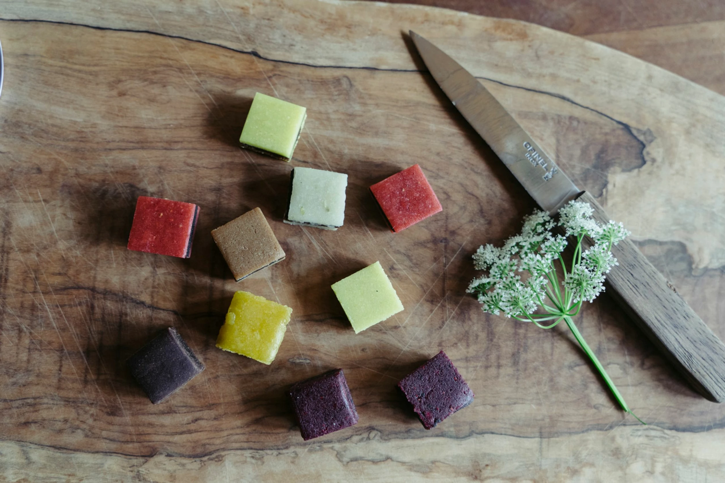 Hattesens Konfektfabrik Lakridskonfekt 2 Hattesens Konfektfabrik Lakridskonfekt - Billede 2