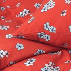 Juna Grand Pleasantly Bed Linen -Louise Smærup shop juna sengesaet grand pleasantly sengetaet 140x220 chili 5271274.png scaled