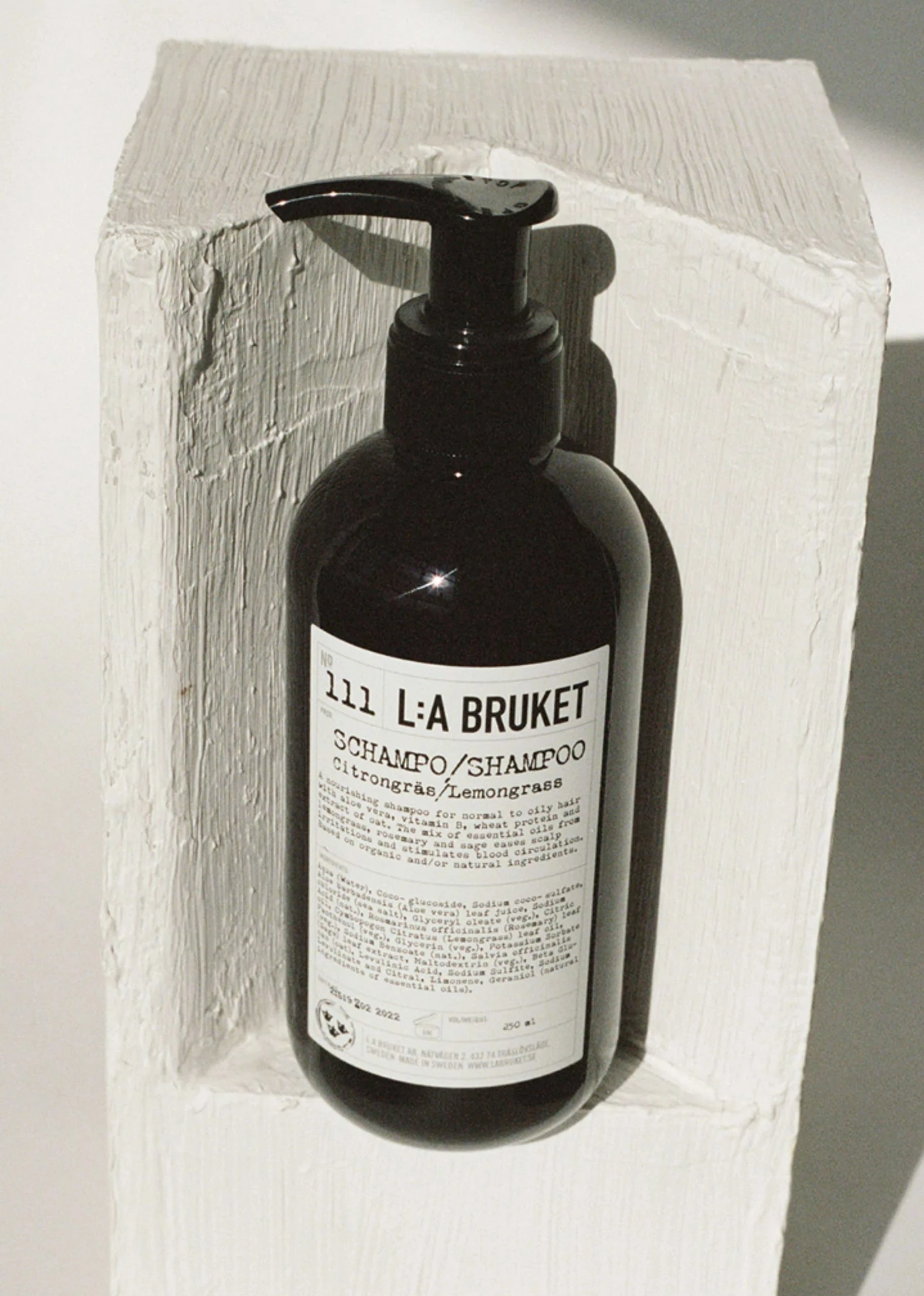L:A Bruket No. 111 Shampoo Lemongrass 2 L:A Bruket No. 111 Shampoo Lemongrass - Billede 2