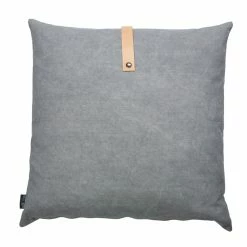 Louise Smærup Canvas