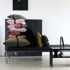 Louise Smærup Velvet -Louise Smærup shop louise smaerup pude velourpude army 40 x 60 cm 2610793 scaled