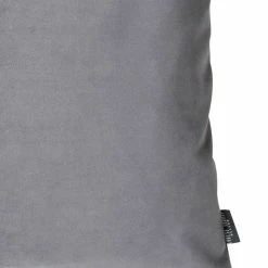 Louise Smærup Velvet -Louise Smærup shop louise smaerup pude velourpude moerkegraa 50 x 80 cm 2156500 scaled