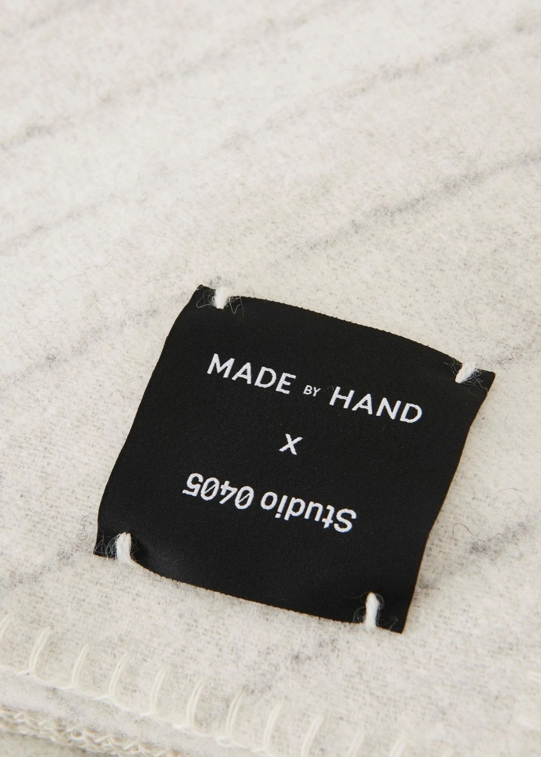 Made By Hand Pinstripe Throw 2 Made By Hand Pinstripe Throw - Billede 2