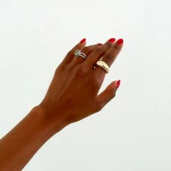 Manucurist Green -Louise Smærup shop manucurist neglelak manucurist manucurist green poppy red 243224 scaled