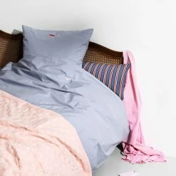 Normann Copenhagen Snooze 14 Normann Copenhagen Snooze -Louise Smærup shop normann copenhagen sengesaet normann copenhagen snooze happy hangover coral 1467482 scaled