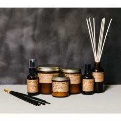 P.F. Candle Co. Classic Soy Candle -Louise Smærup shop p f candle co duftlys p f candle co classic soy candle no 32 sandalwood rose standart 6078844 scaled