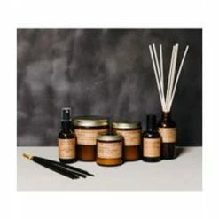 P.F. Candle Co. Classic Soy Candle -Louise Smærup shop p f candle co duftlys p f candle co classic soy candle no 32 sandalwood rose standart 9371238.png scaled