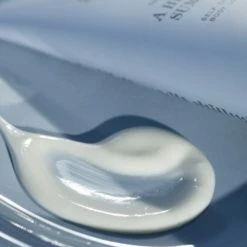 Rudolph Care Hint Of Summer - The Lotion -Louise Smærup shop rudolph care selvbruner hint of summer the lotion the lotion 4761303.png scaled