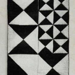 Verpan Mirror Throw -Louise Smærup shop verpan taeppe mirror throw sort 5976222 scaled