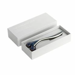 Woods Copenhagen Contouring Facial Roller -Louise Smærup shop woods copenhagen face roller woods copenhagen contouring facial roller black 5297334.png scaled